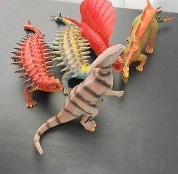 Dino grote dinosaurus 5 x beschikbaar voor biedingen