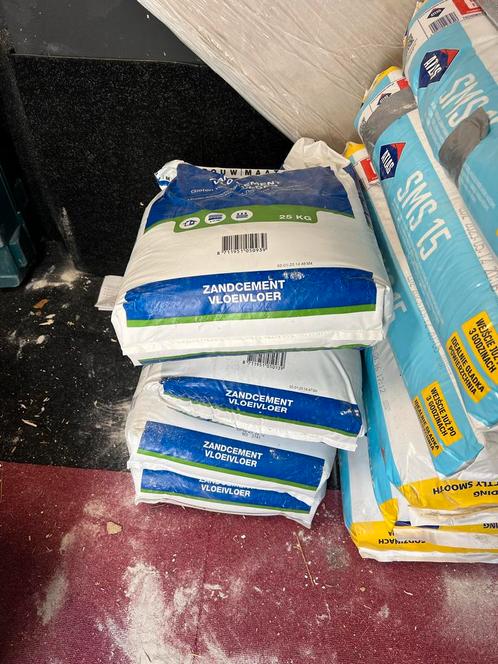 Zandcement Vloeivloer 25kg - Bouwmaat, Doe-het-zelf en Verbouw, Overige Doe-het-zelf en Verbouw, Nieuw, Ophalen