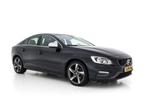 Volvo S60 1.6 T3 R-Design Summum Aut. *LEATHER-MICROFIBRE |, Auto's, Volvo, 15 km/l, Gebruikt, Zwart, 4 cilinders