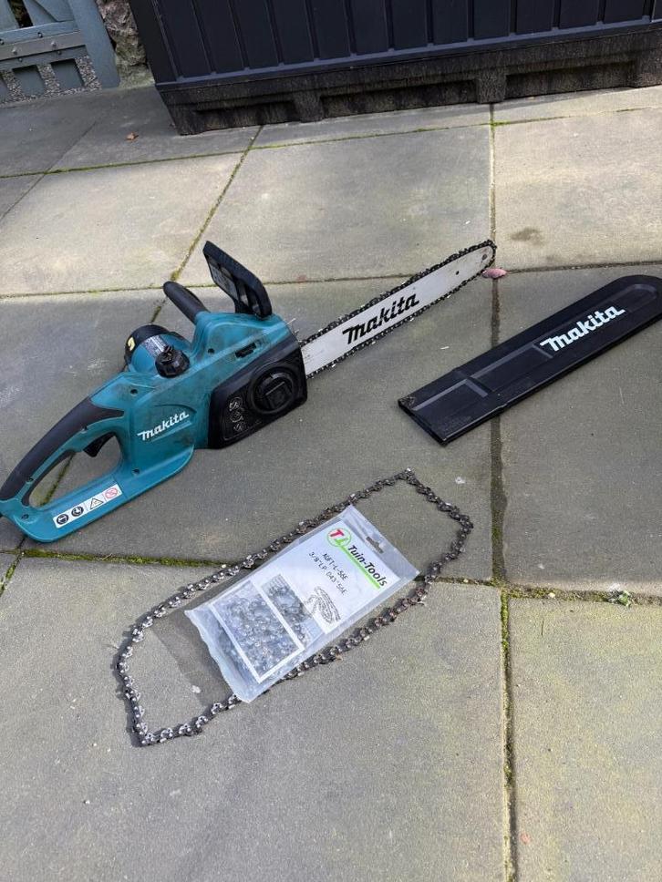 Makita Kettingzaag 40cm (elektrisch), Tuin en Terras, Hand-tuingereedschap, Gebruikt, Overige soorten, Ophalen