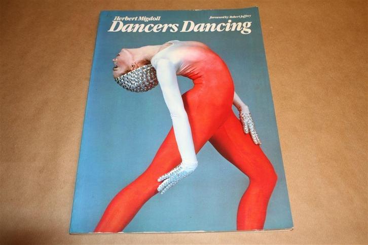 Dancers Dancing. Groot illustratief fotoboek., Boeken, Kunst en Cultuur | Fotografie en Design, Gelezen, Fotografen, Ophalen of Verzenden