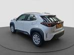 Toyota Yaris Cross 1.5 Hybrid 115 Active demo (bj 2025), Auto's, 12 maanden, 116 pk, Wit, Bedrijf
