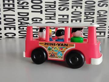 Fisher Price Vormen-emmer, Bouwstenen en Van (camper) beschikbaar voor biedingen