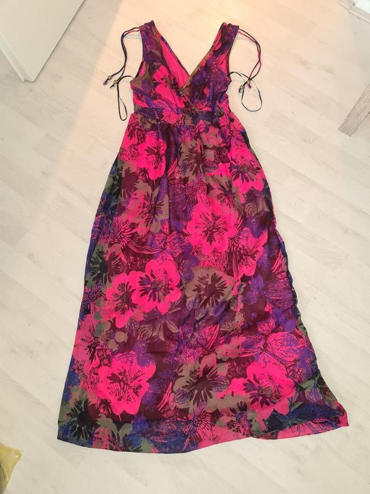 leuke jurk maat 38   *v26*, Kleding | Dames, Jurken, Gedragen, Maat 38/40 (M), Blauw, Boven de knie, Ophalen of Verzenden
