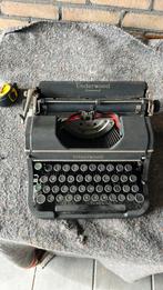 Oude antieke typemachine underwood universal, Diversen, Typemachines, Ophalen of Verzenden, Gebruikt