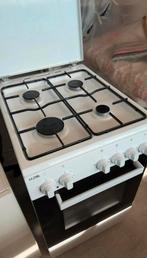 Etna Gasfornuis met Oven, Zo goed als nieuw, Gas, 4 kookzones, Ophalen of Verzenden