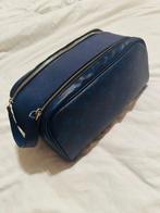 Louis Vuitton Dopp Kit - Toilettas, Sieraden, Tassen en Uiterlijk, Toilettassen, Ophalen, Zo goed als nieuw, Blauw, Heer of Dame