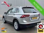 Volkswagen Tiguan 1.5 TSI Comfortline Business|NL-Auto, Voorwielaandrijving, Stof, 4 cilinders, Met garantie (alle)