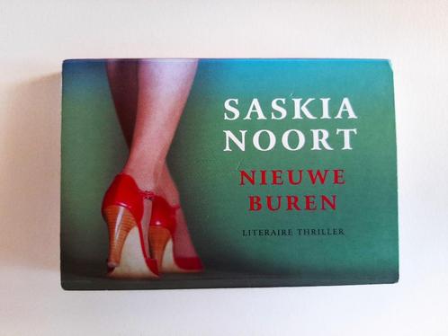 Nieuwe buren - Saskia Noort - Dwarsligger 34, Boeken, Thrillers, Zo goed als nieuw, Ophalen of Verzenden
