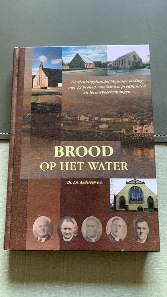 ds. J.A. Anderson e.a.: Brood op het water (MBumazending), Ophalen of Verzenden, Zo goed als nieuw, Christendom | Protestants