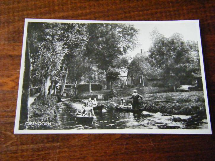 J35 - Giethoorn - Boten - Mooi/Oud, Verzamelen, Ansichtkaarten | Nederland, Overijssel, 1940 tot 1960, Ophalen of Verzenden
