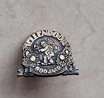 Hellendoorn 900 jaar broche, Verzamelen, Speldjes, Pins en Buttons, Gebruikt, Niet vindbaar, Niet vindbaar, Speldje of Pin