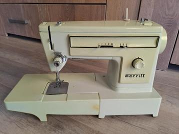 Naaimachine beschikbaar voor biedingen