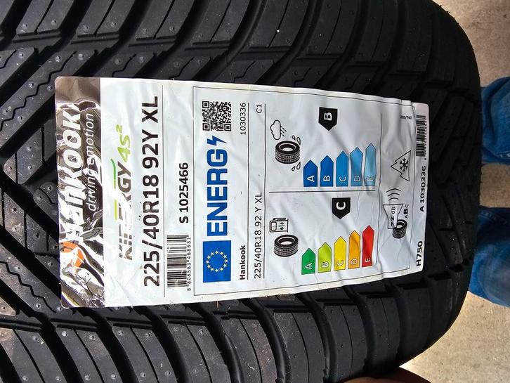 Hankook Kinergy 4S2 H750 225/40 R18 92Y XL  3PMSF, Auto-onderdelen, Besturing, Nieuw, Ophalen