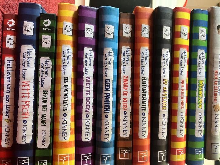 Leven van een Loser 12 delen, Boeken, Kinderboeken | Jeugd | 10 tot 12 jaar, Zo goed als nieuw, Fictie, Ophalen of Verzenden