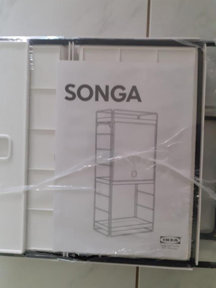 SONGA REK- OPBERG- BOEKMEUBEL  vintage nieuw ikea, Huis en Inrichting, Kasten | Wandmeubels, Nieuw, Minder dan 100 cm, Minder dan 150 cm