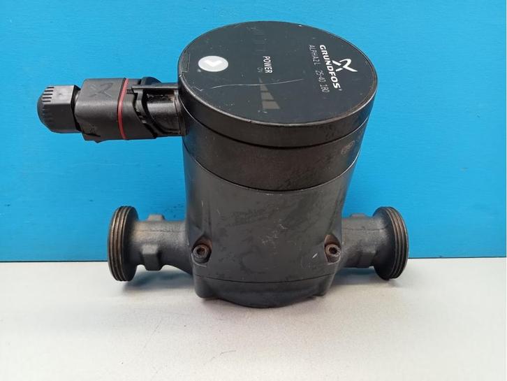 Cv pomp Grundfos Alpha 2L 25-40 180mm, Doe-het-zelf en Verbouw, Verwarming en Radiatoren, Gebruikt, Cv-ketel of Combi-ketel