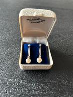 Vintage 14k Wit goud oorbellen met diamant en parel, Ophalen of Verzenden, Goud