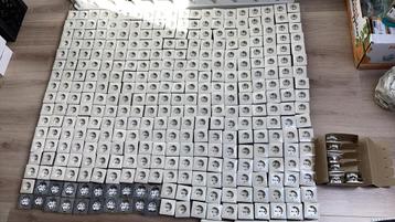 PEHA SCHAKELMATERIAAL crème, wit p.st te koop beschikbaar voor biedingen