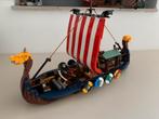 Lego 31132 + 5 exta minifigures, Ophalen of Verzenden, Zo goed als nieuw