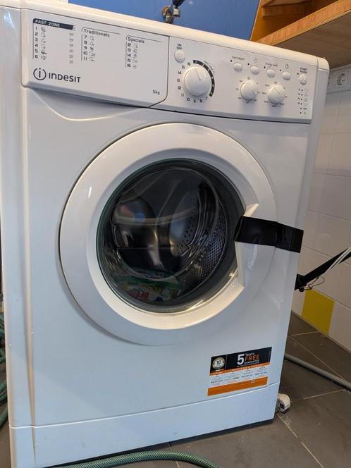 Indesit LB2006C wasmachine – goed werkend, Witgoed en Apparatuur, Wasmachines, Zo goed als nieuw, 85 tot 90 cm, Ophalen
