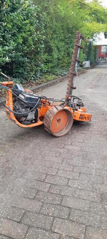 Berky talud maaibalk  beschikbaar voor biedingen