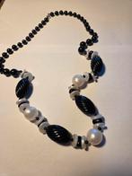 oude celluloid black & white necklace, Verzenden, Gebruikt, Zwart, Overige materialen