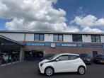 Toyota Aygo 1.0 VVT-i | X-Play 5-Drs | Airco | Carplay, Voorwielaandrijving, Gebruikt, Euro 6, 4 stoelen