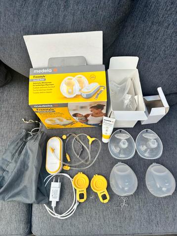 Medela Freestyle handsfree bijna nieuw met warranty beschikbaar voor biedingen