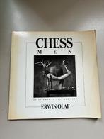 Chess men - Erwin Olaf - 1e druk 1988, Gelezen, Ophalen of Verzenden, Erwin Olaf, Overige onderwerpen