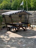 Pittoreske picknicktafel met zonnescherm, Ophalen, Gebruikt, Rechthoekig, Hout