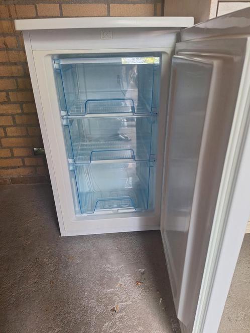 White-Line, tafelmodel vriezer MD-VF73A+, Witgoed en Apparatuur, Vriezers en Diepvrieskisten, Gebruikt, Vrijstaand, Vrieskast