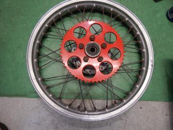 Montesa Cota 242 / 247 achterwiel Akront beschikbaar voor biedingen