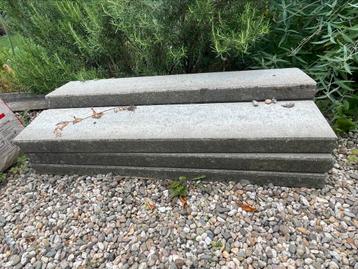 16 stuks opsluitbanden 100x20x5 cm beschikbaar voor biedingen