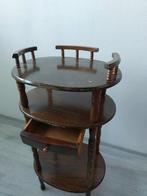 Houten bijzettafel met lade, Huis en Inrichting, Tafels | Bijzettafels, Ophalen, Minder dan 55 cm, Gebruikt, 60 cm of meer