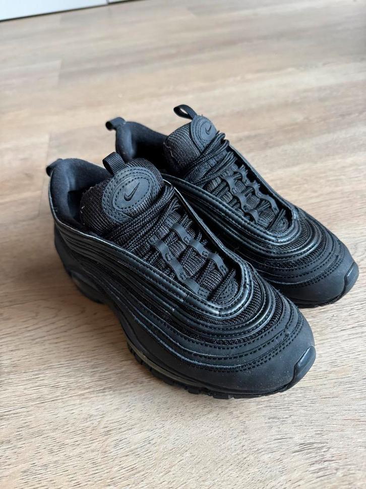 Nike Air Max 97 - Maat 36 - Zwart, Kleding | Dames, Schoenen, Zo goed als nieuw, Sneakers of Gympen, Zwart, Ophalen of Verzenden