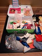 Poppen Barbie Cindy Koffer groen jaren 70  met inhoud., Verzenden, Gebruikt
