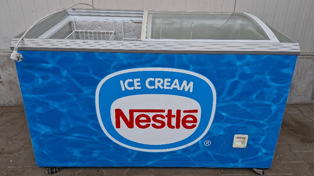 ijs driepvries, Ophalen