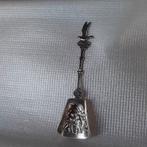 Verzilverde suikerschep Eernewoude, gemerkt: 2 AM 90, Ophalen