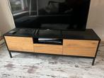 Tv meubel hout met zwart, Huis en Inrichting, Kasten | Televisiemeubels, Ophalen, 100 tot 150 cm, Zo goed als nieuw, Minder dan 100 cm