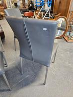 4 eetkamerstoelen, Ophalen, Zo goed als nieuw, Grijs