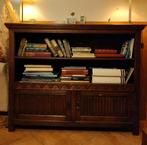 Dressoir / boekenkast. Antiek, twee deuren en twee planken, Antiek en Kunst, Ophalen