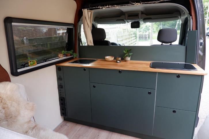 Renault Master L1H2 Off-Grid Camper. Netjes afgewerkt, Caravans en Kamperen, Campers, Particulier, tot en met 2, Buscamper of Camperbus