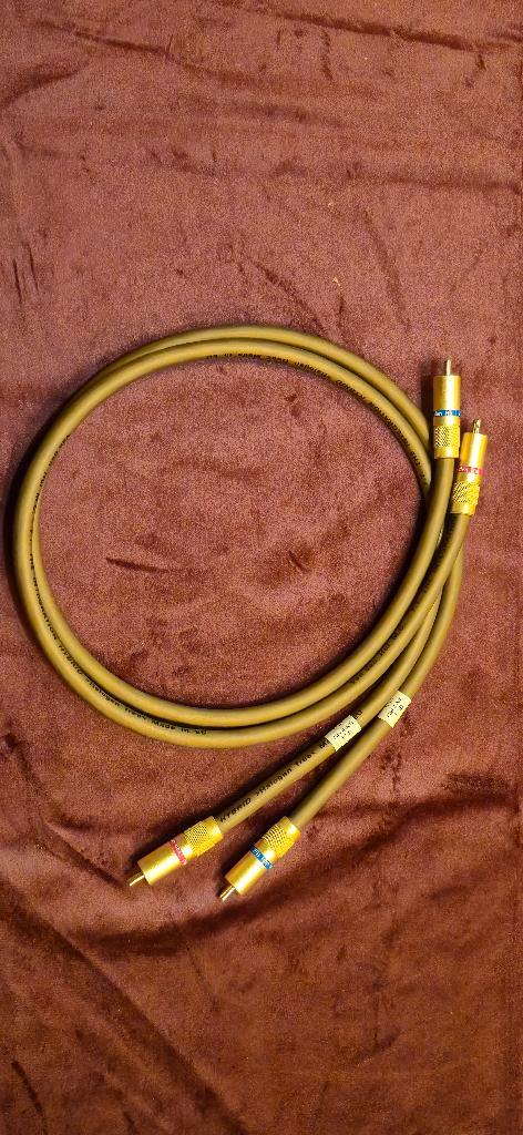 Van Den Hul Integration RCA, Audio, Tv en Foto, Audiokabels en Televisiekabels, Zo goed als nieuw, Interlink-kabel, Minder dan 2 meter