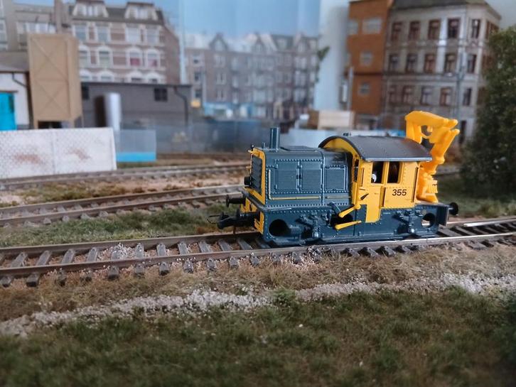 Roco 43678 NS 355 Sikje, Hobby en Vrije tijd, Modeltreinen | H0, Gebruikt, Locomotief, Gelijkstroom, Roco, NS, Ophalen of Verzenden