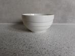 Kom 8,5 cm. Wit Waves Jamie Oliver, Huis en Inrichting, Keuken | Servies, Ophalen of Verzenden, Zo goed als nieuw, Kom(men), Effen