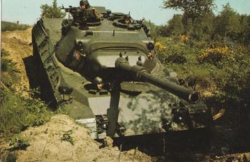 MILITAIR TANK LEOPARD UIT 1981 MOOIE OUDE KAART KJ57 beschikbaar voor biedingen