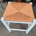 4X Antiek vintage /houten  kruk rieten zitting Per stuk €20, Ophalen of Verzenden, Zo goed als nieuw, Hout