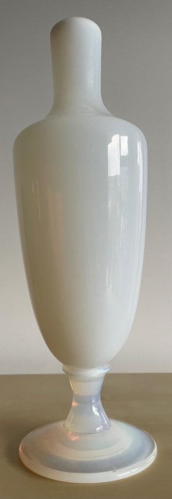 Antieke art nouveau / deco opalescent glas VAAS SEVRES, Antiek en Kunst, Antiek | Glas en Kristal, Ophalen of Verzenden