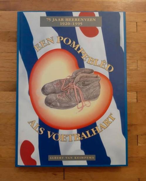 Een pompebled als voetbalhart 75 jaar Heerenveen voetbal, Boeken, Sportboeken, Zo goed als nieuw, Balsport, Ophalen of Verzenden
